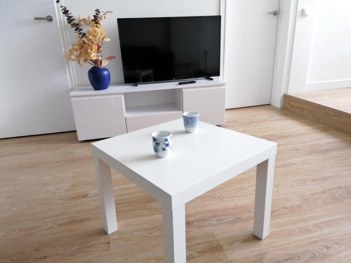Les Marines Apartment Курсел-сюр-Мер Екстериор снимка